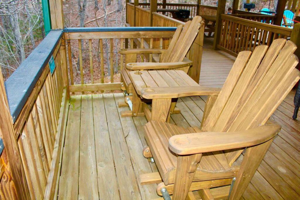 Red Rooster Family Cabin W/Hot Tub+Fire Pit+View Франклин Экстерьер фото